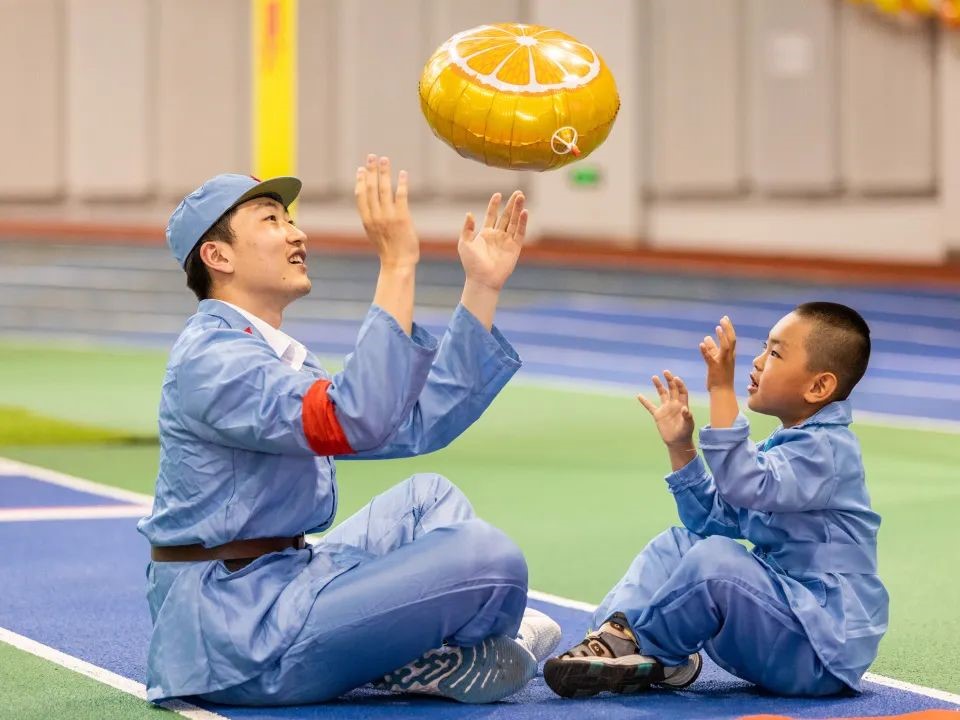 //oa.18hscomics.com/defaultroot/upload/html/20230605165247904.jpg //oa.18hscomics.com/defaultroot/upload/html/20230605165247904.jpg