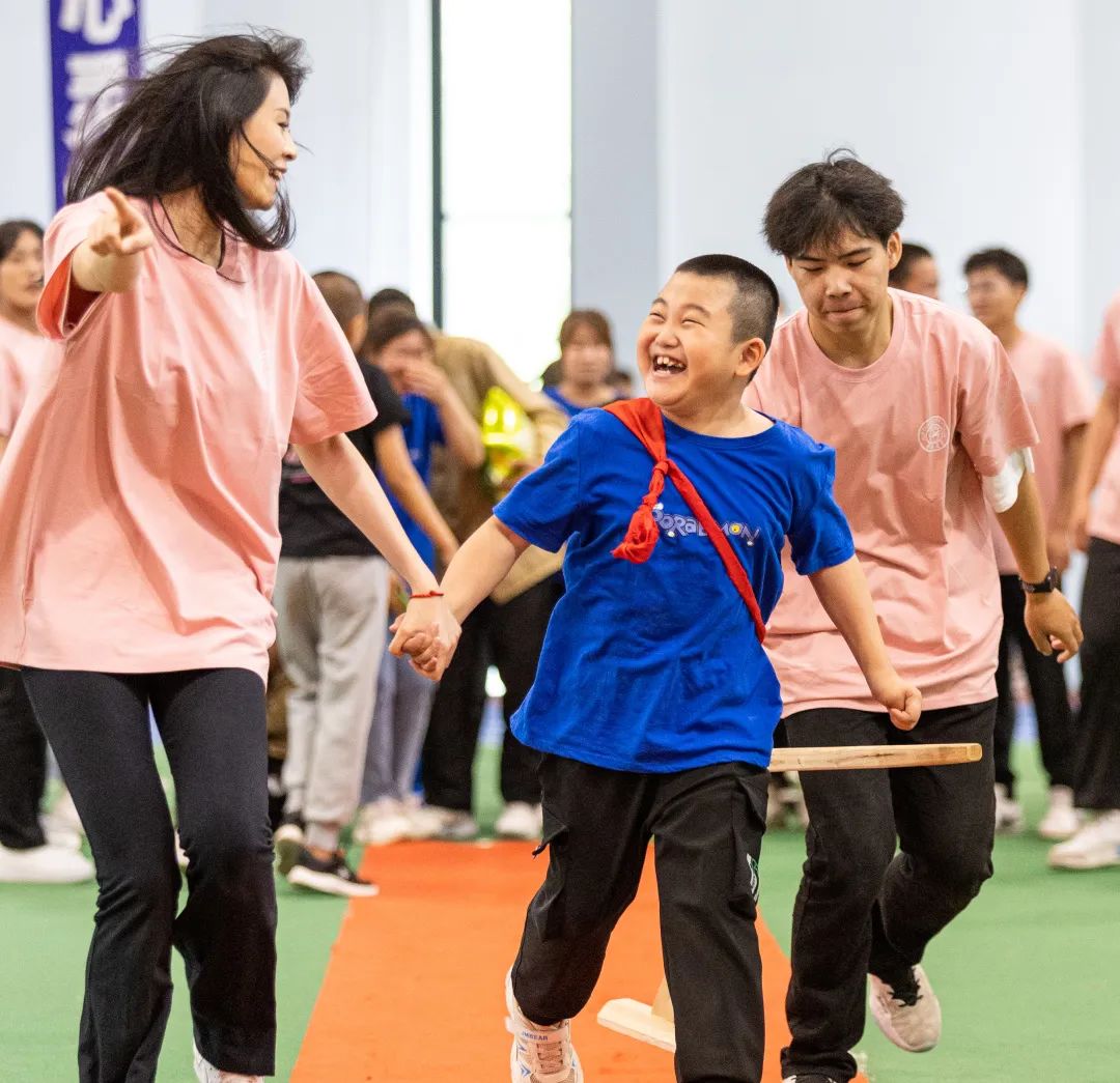 //oa.18hscomics.com/defaultroot/upload/html/20230605165003861.jpg //oa.18hscomics.com/defaultroot/upload/html/20230605165003861.jpg